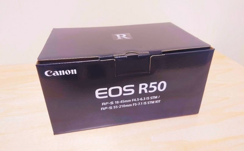 Canon EOS R50：箱