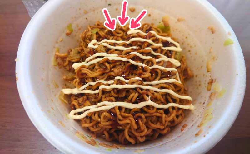 ベース焼きそばのちょい足しアレンジ