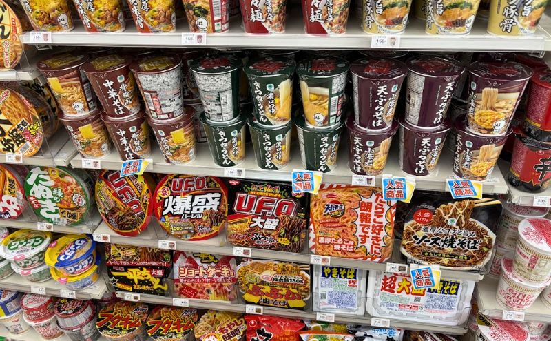 ベース焼きそばはコンビニでも入手しにくい