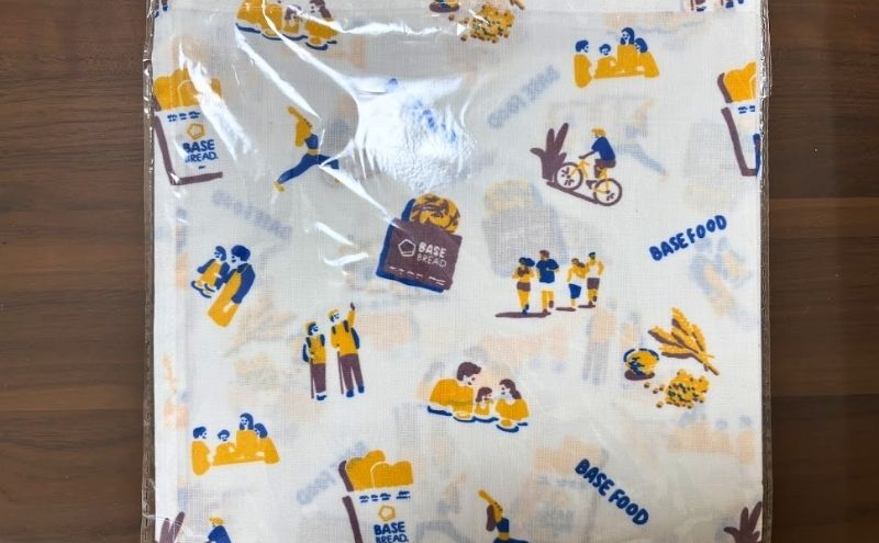 ベースフードのノベルティ＞ハンカチ