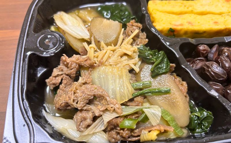 美食弁当3食目:国産牛のすき焼き>すき焼きアップ