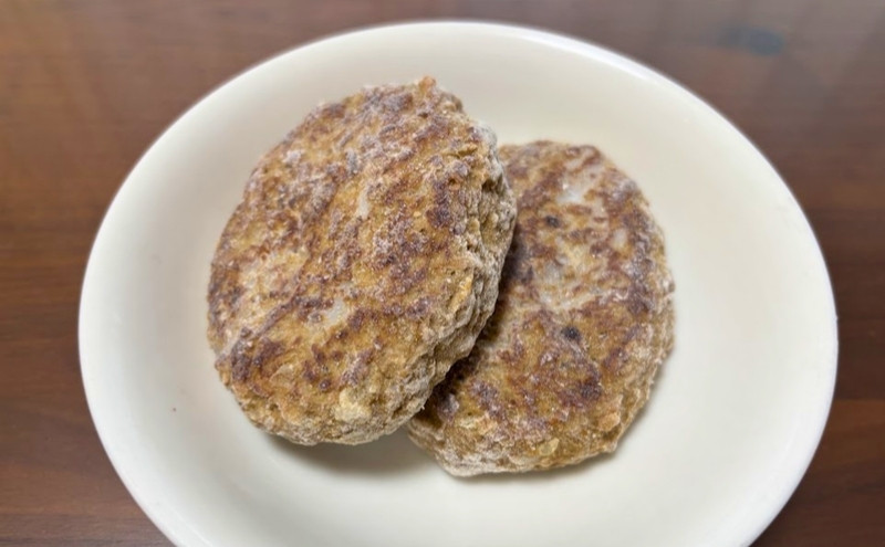 コープデリ洋食グルメセット>ハンバーグ:加熱前