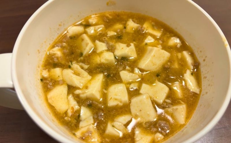レヨンスーパーフードを混ぜた後の麻婆豆腐
