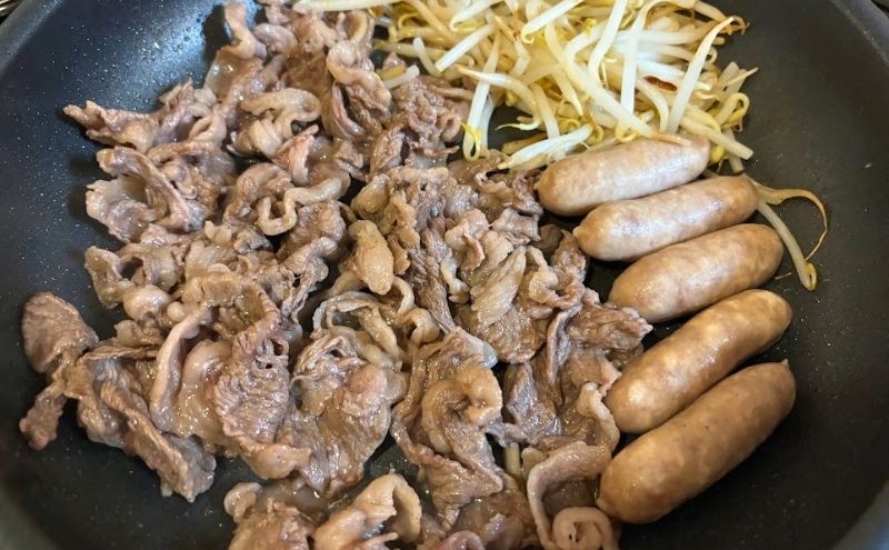 北海道産直牛小間切徳用(焼いているところ)